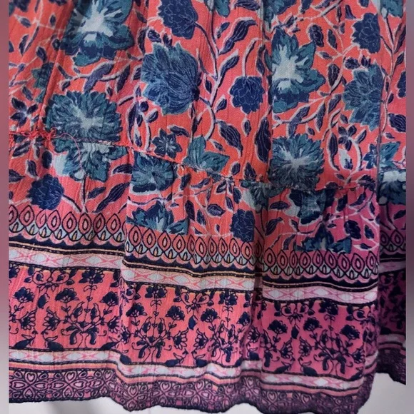 Flowy Boho Top - Picture 5 of 5